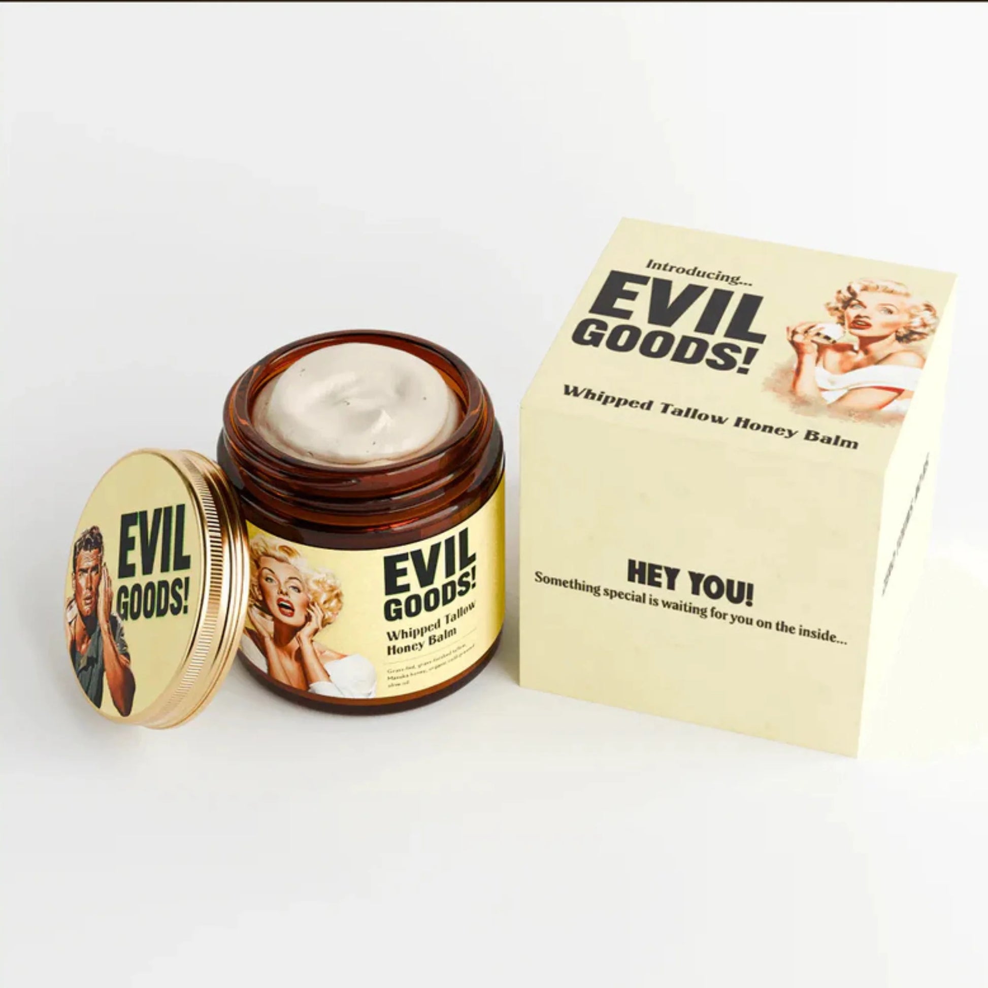 Bálsamo nutritivo con miel de Manuka y sebo de vaca ecológico, incluye presentación en tarro de vidrio y caja con diseño vintage.